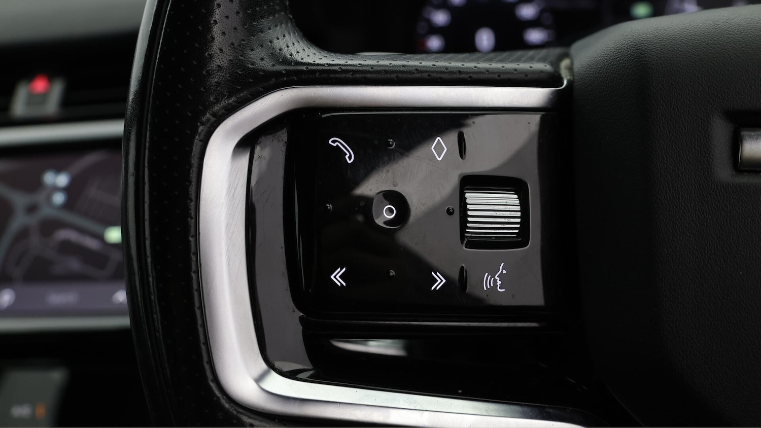 Used Land Rover Discovery Sport 2021 for sale - 76371633: Photo 24