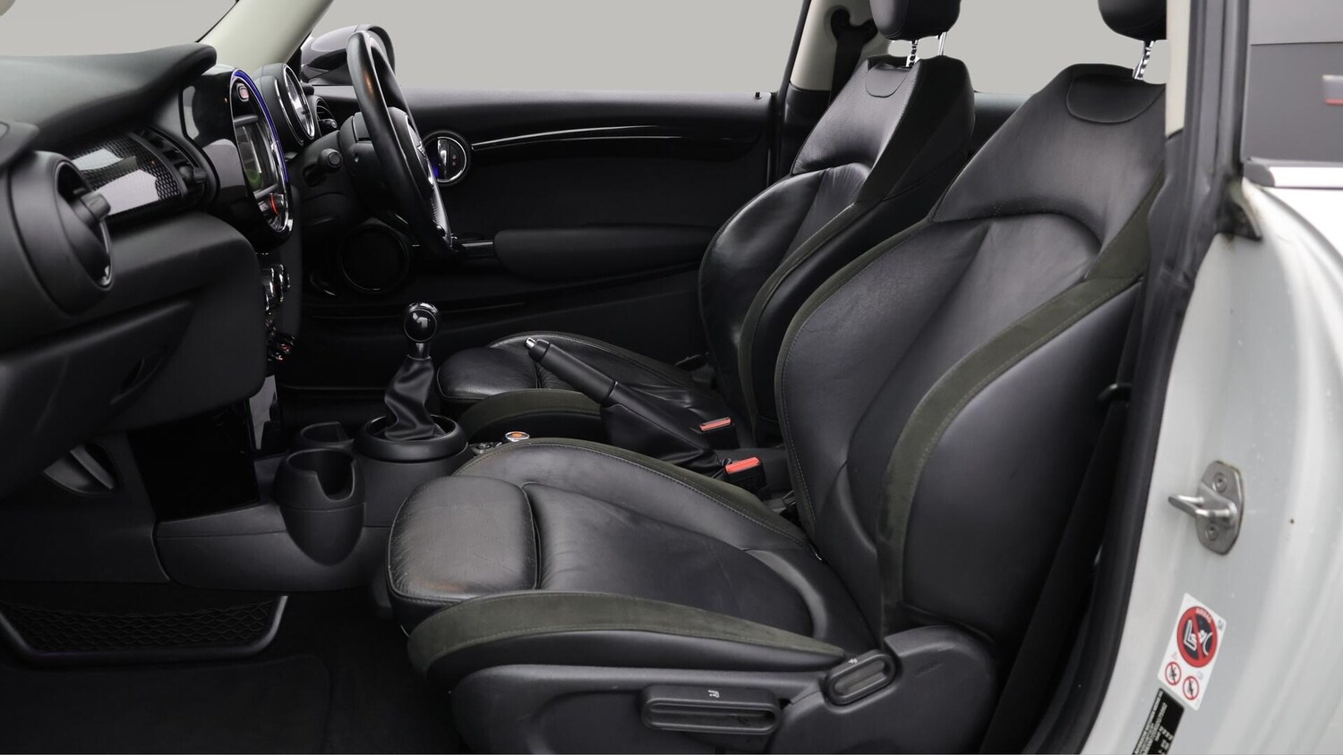 Used MINI Hatch 2017 for sale - 76001144: Photo 15