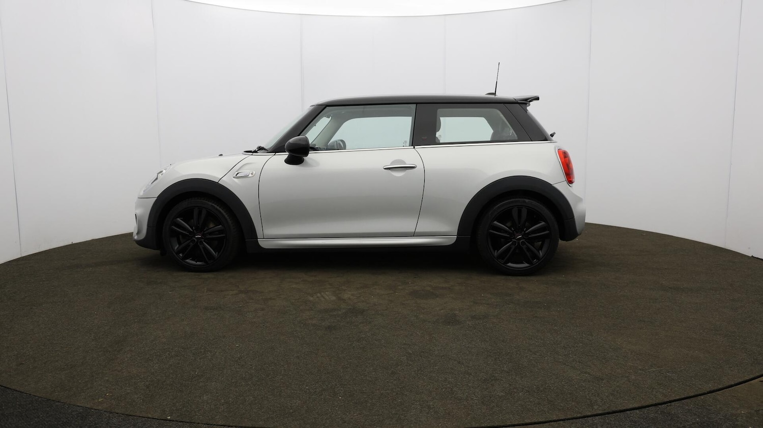 Used MINI Hatch 2017 for sale - 76001144: Photo 54