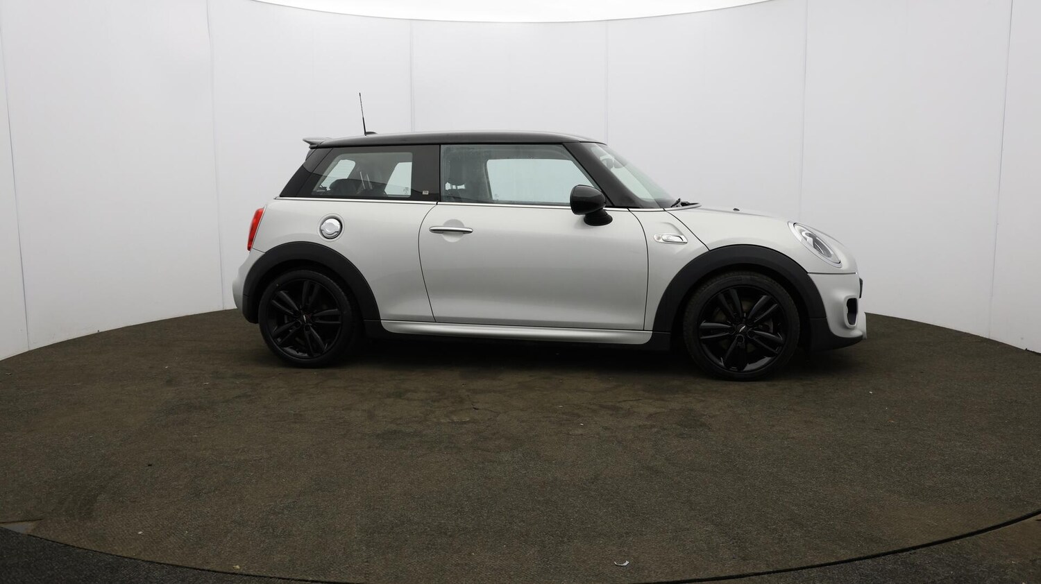 Used MINI Hatch 2017 for sale - 76001144: Photo 59