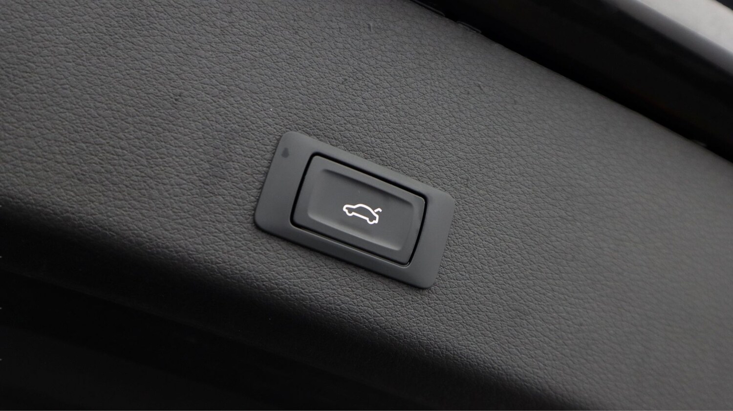 Used Audi e-tron 2021 for sale - 77732673: Photo 23