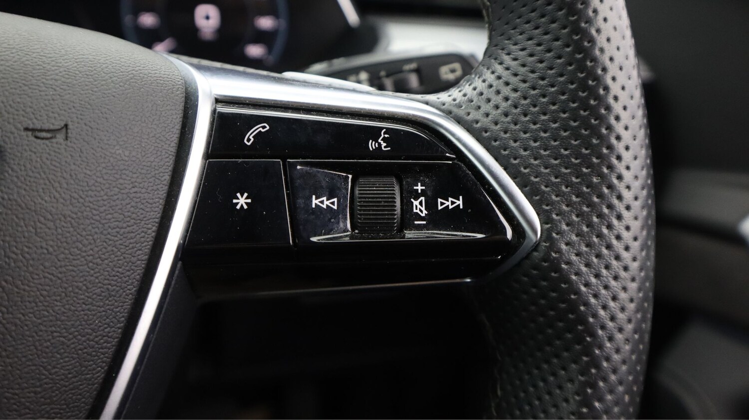 Used Audi e-tron 2021 for sale - 77732673: Photo 25