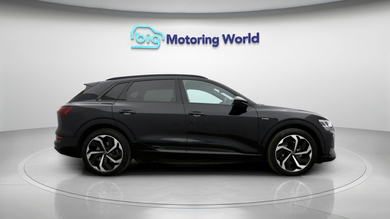 Used Audi e-tron 2021 for sale - 77732673: Photo 8