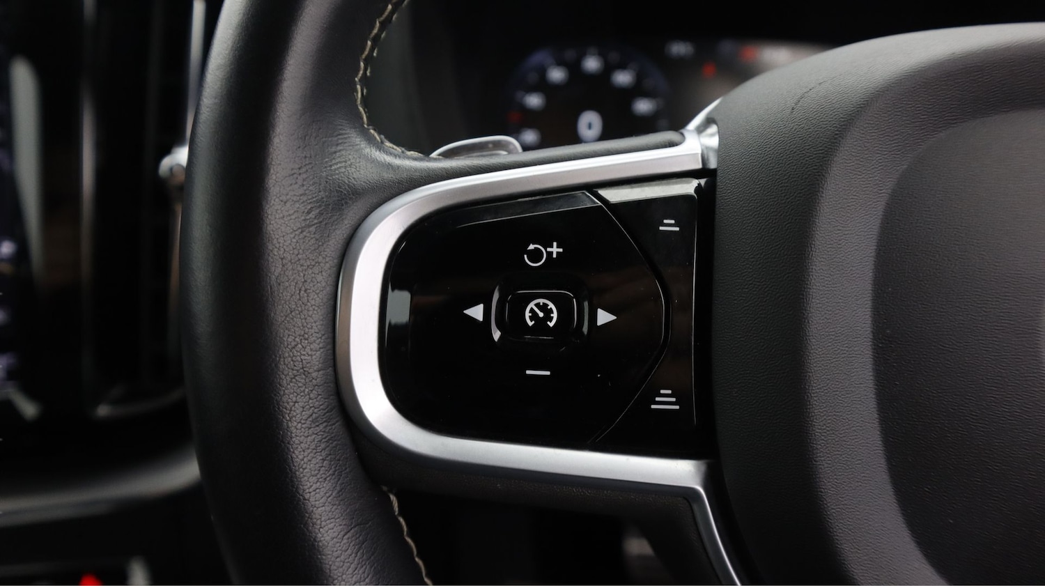 Used Volvo XC60 2020 for sale - 78098558: Photo 21