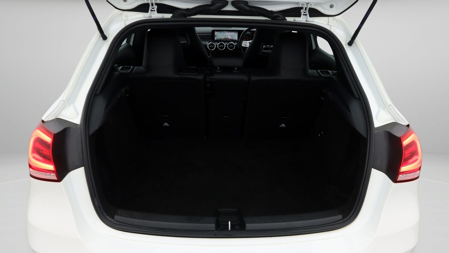 Used Mercedes-Benz A-Class 2018 for sale - 78013764: Photo 17