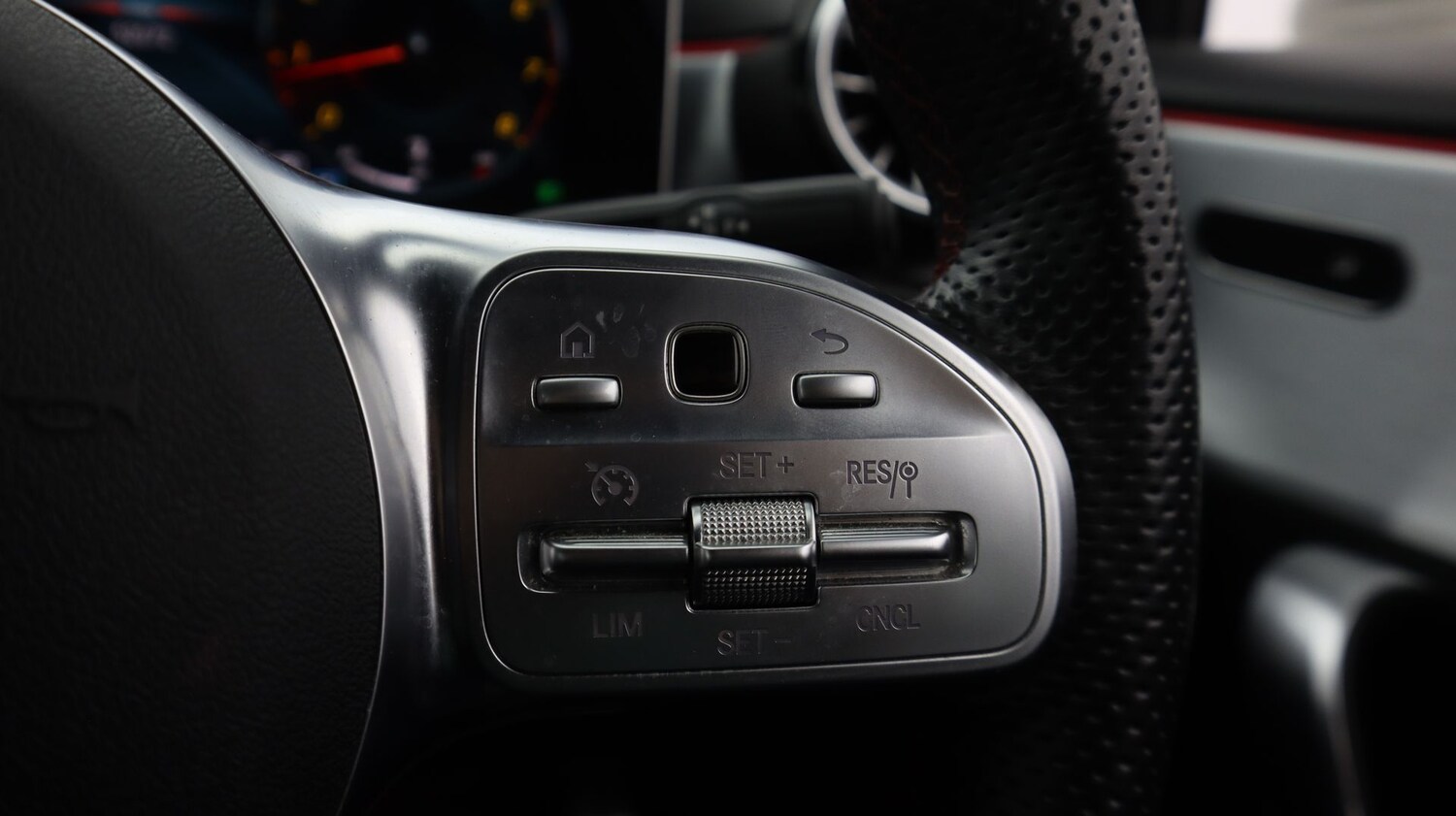 Used Mercedes-Benz A-Class 2018 for sale - 78013764: Photo 23