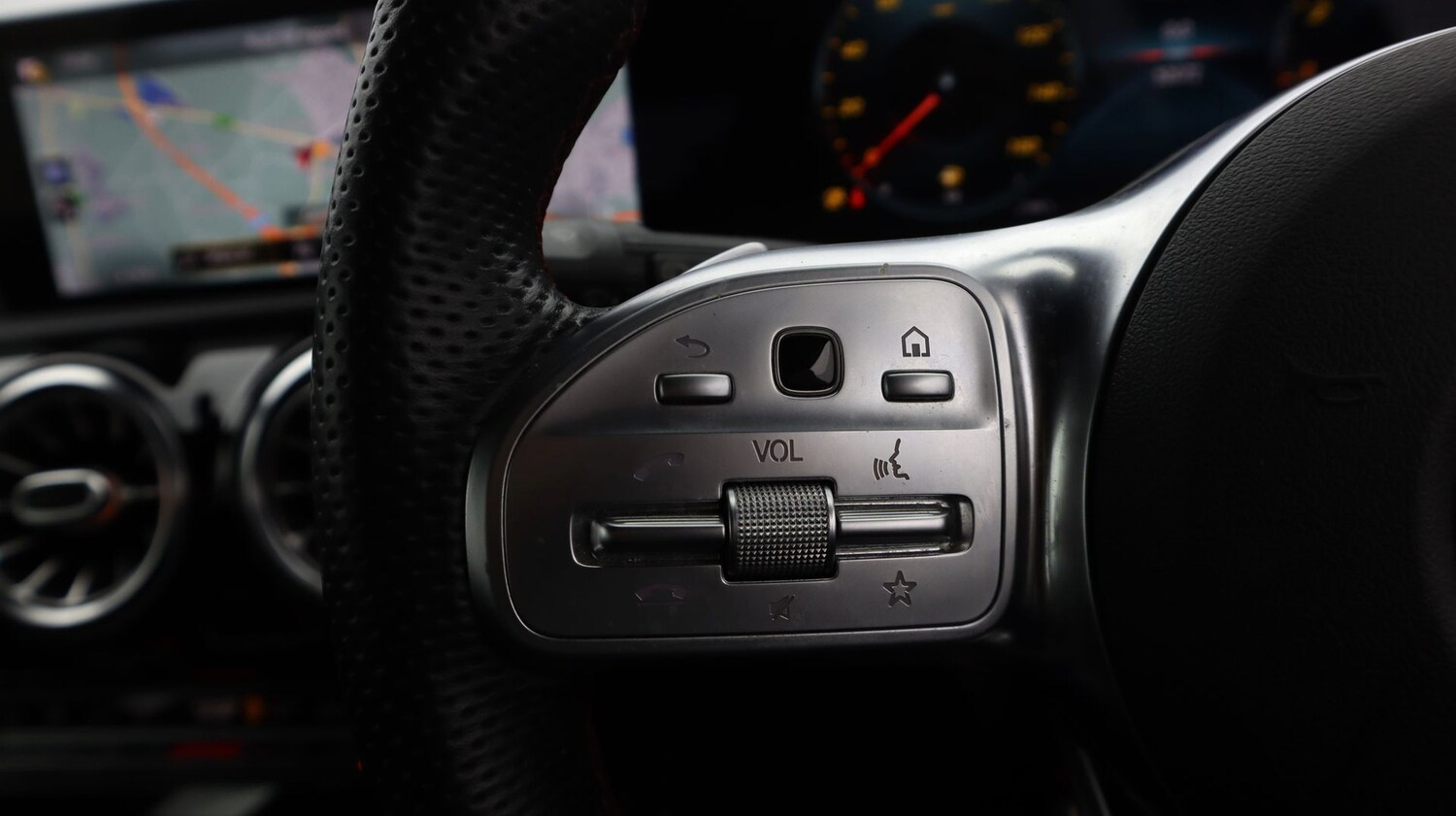 Used Mercedes-Benz A-Class 2018 for sale - 78013764: Photo 24