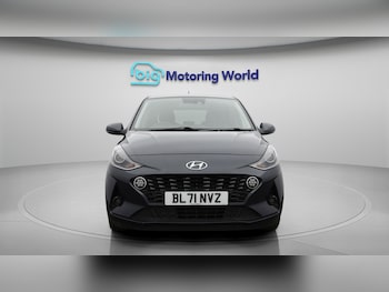 Used Hyundai i10 2021 for sale - 75884579: Photo