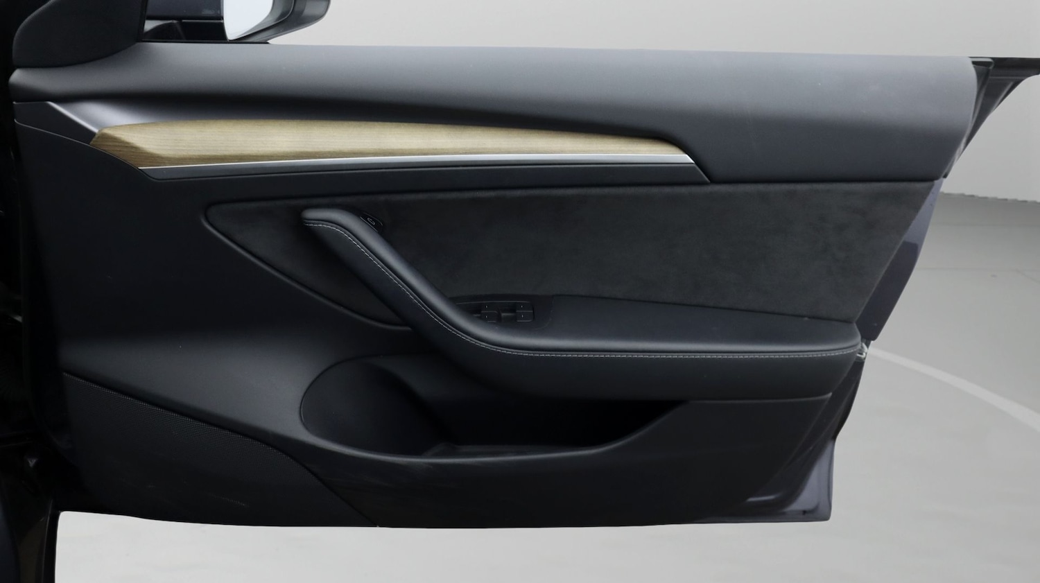 Used Tesla Model 3 2021 for sale - 77306395: Photo 15