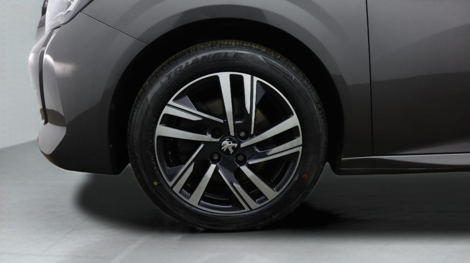 Used Peugeot 208 2023 for sale - 77388208: Photo 18