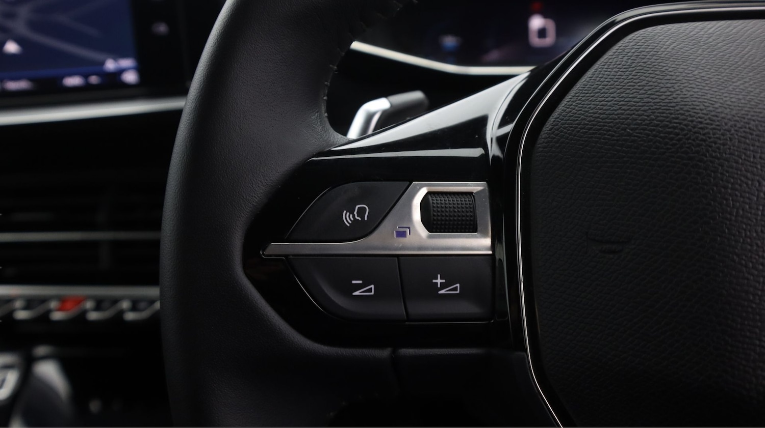 Used Peugeot 208 2023 for sale - 77388208: Photo 21