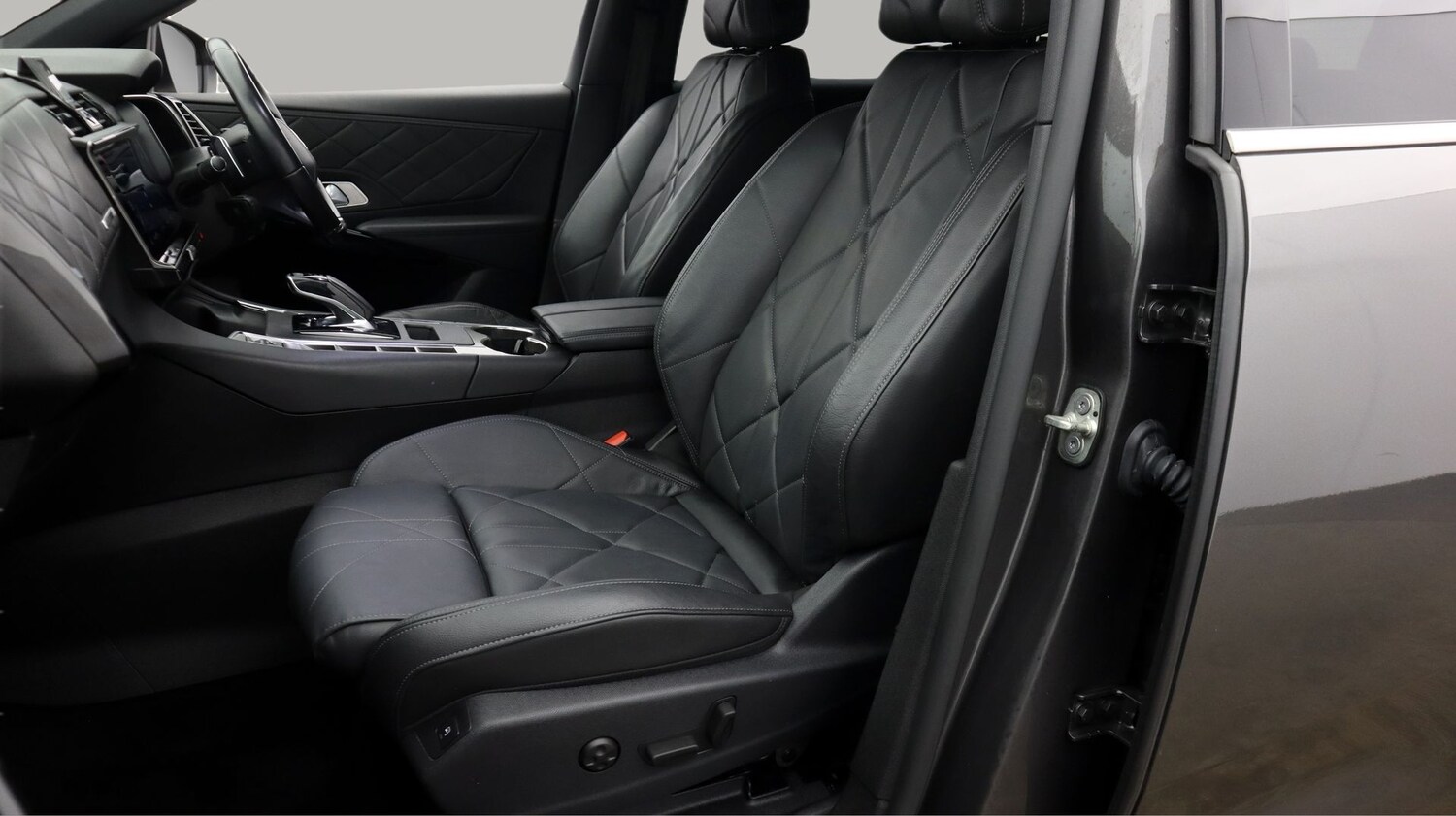 Used DS Automobiles DS 7 2022 for sale - 77504411: Photo 14