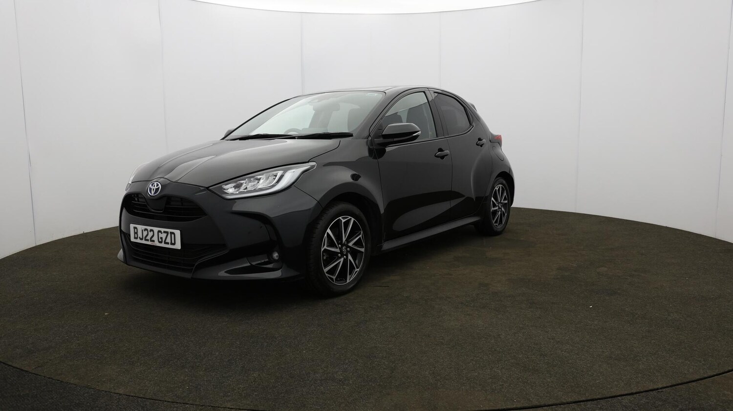 Used Toyota Yaris 2022 for sale - 76644643: Photo 40