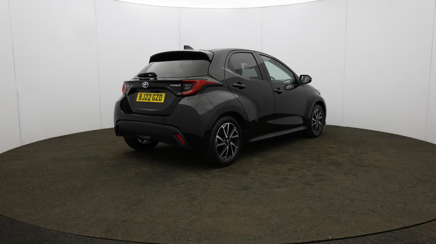 Used Toyota Yaris 2022 for sale - 76644643: Photo 61