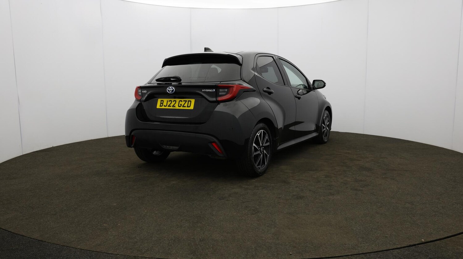 Used Toyota Yaris 2022 for sale - 76644643: Photo 62