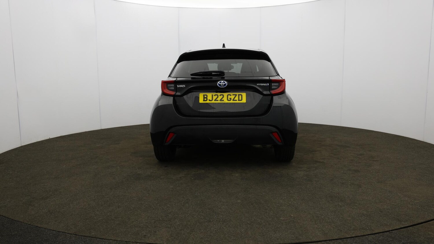 Used Toyota Yaris 2022 for sale - 76644643: Photo 65