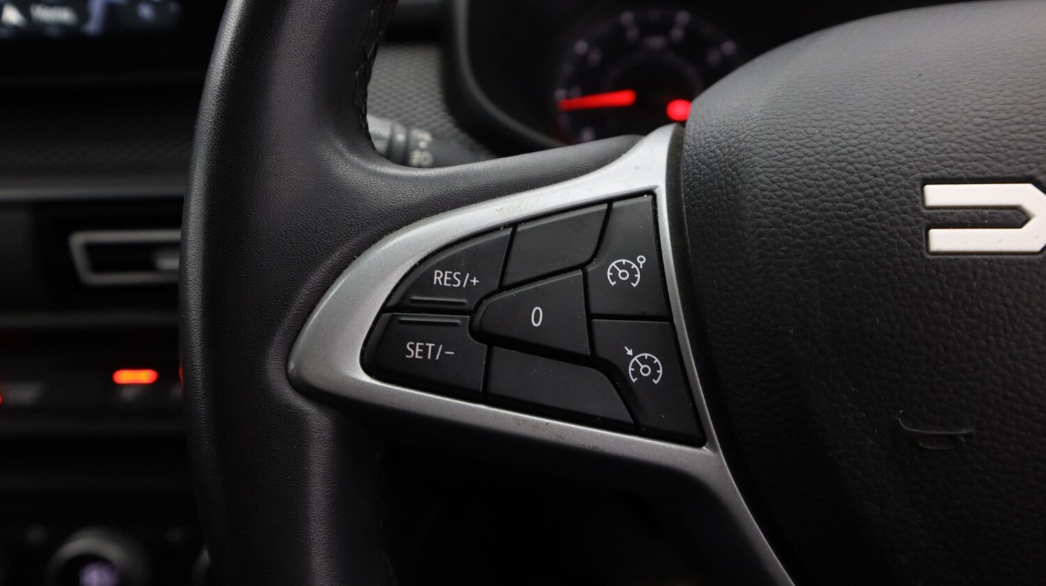 Used Dacia Jogger 2023 for sale - 77983841: Photo 23