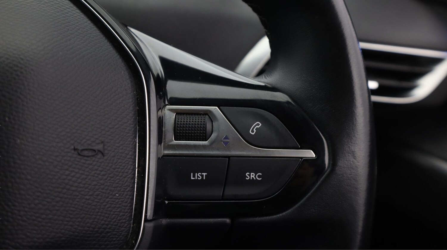 Used Peugeot 5008 2021 for sale - 77963714: Photo 23