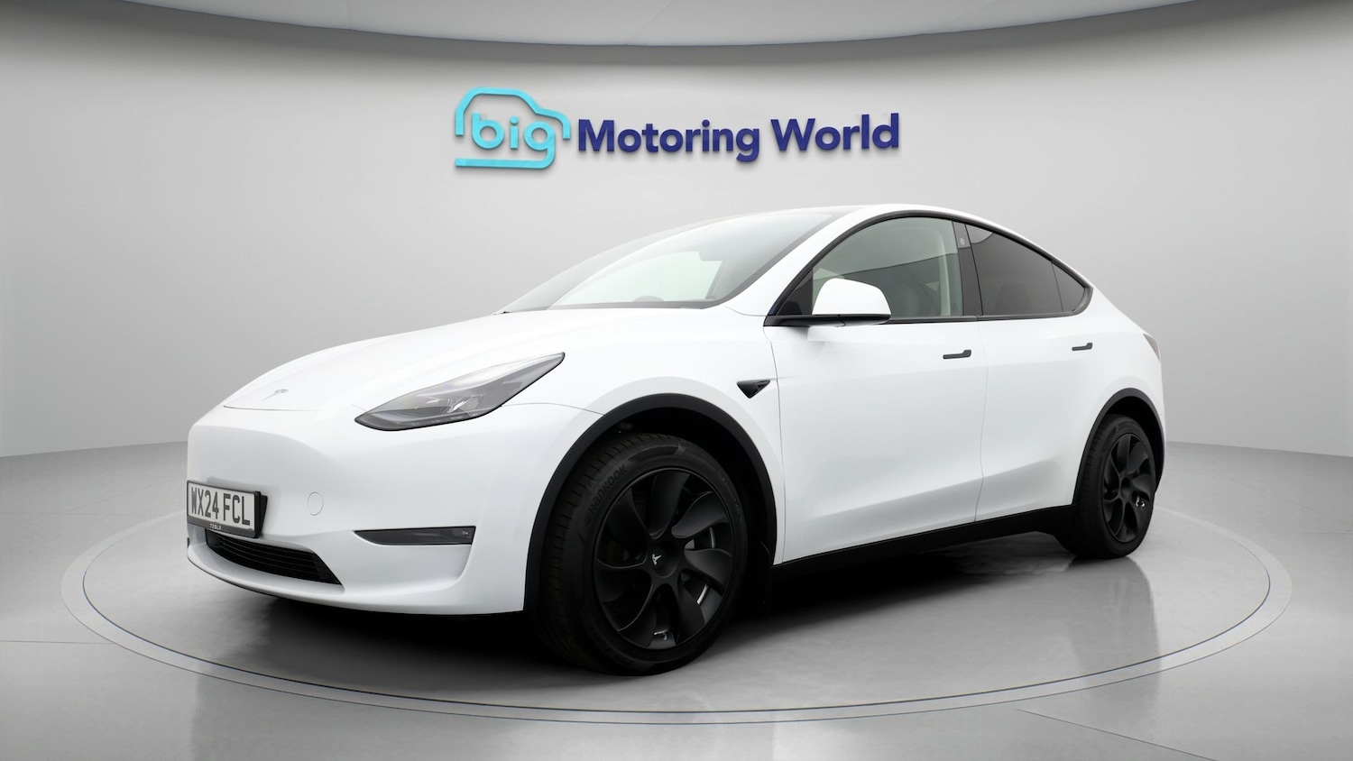 Used Tesla Model Y 2024 for sale - 77220360: Photo 3