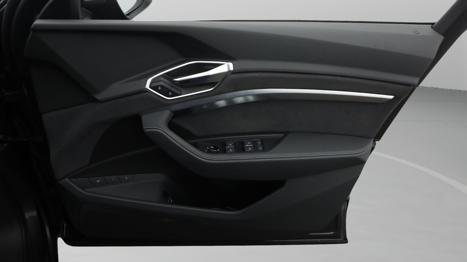 Used Audi e-tron 2022 for sale - 77213694: Photo 15