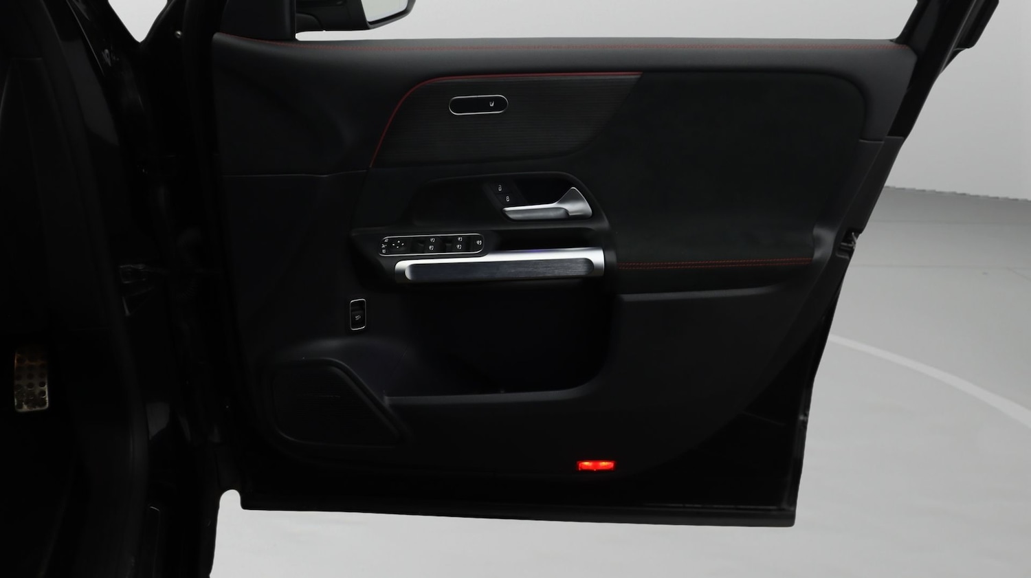 Used Mercedes-Benz EQB 2022 for sale - 77289413: Photo 15