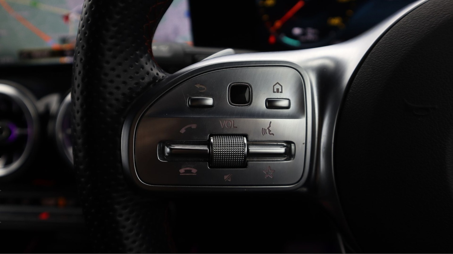 Used Mercedes-Benz EQB 2022 for sale - 77289413: Photo 22