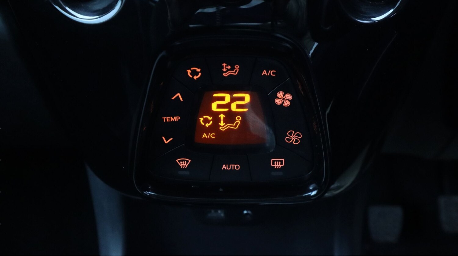 Used Peugeot 108 2021 for sale - 77289414: Photo 12