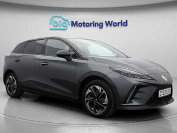 2023 (23) - 64kWh Trophy Long Range Hatchback 5dr Electric Auto (203 ps)