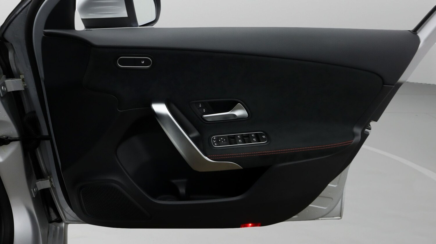 Used Mercedes-Benz A-Class 2020 for sale - 77933933: Photo 15