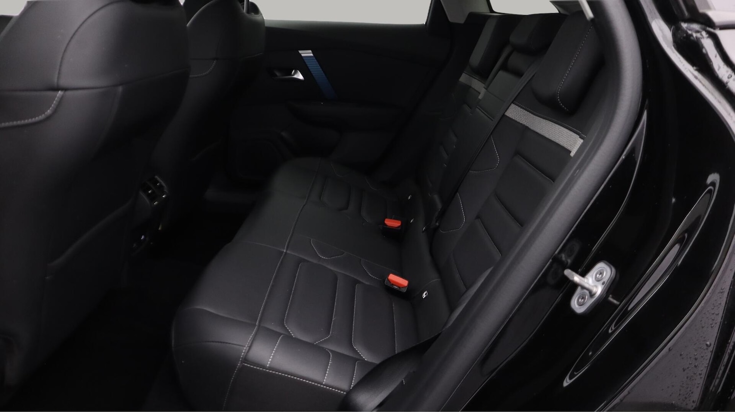 Used Citroen C4 2022 for sale - 76549368: Photo 17