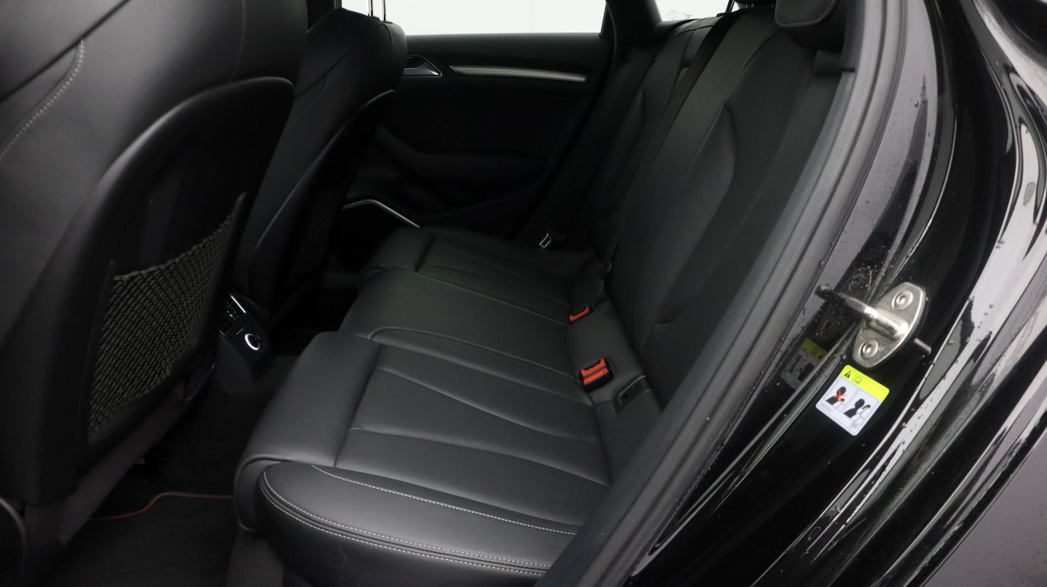 Used Audi A3 2018 for sale - 77182145: Photo 16