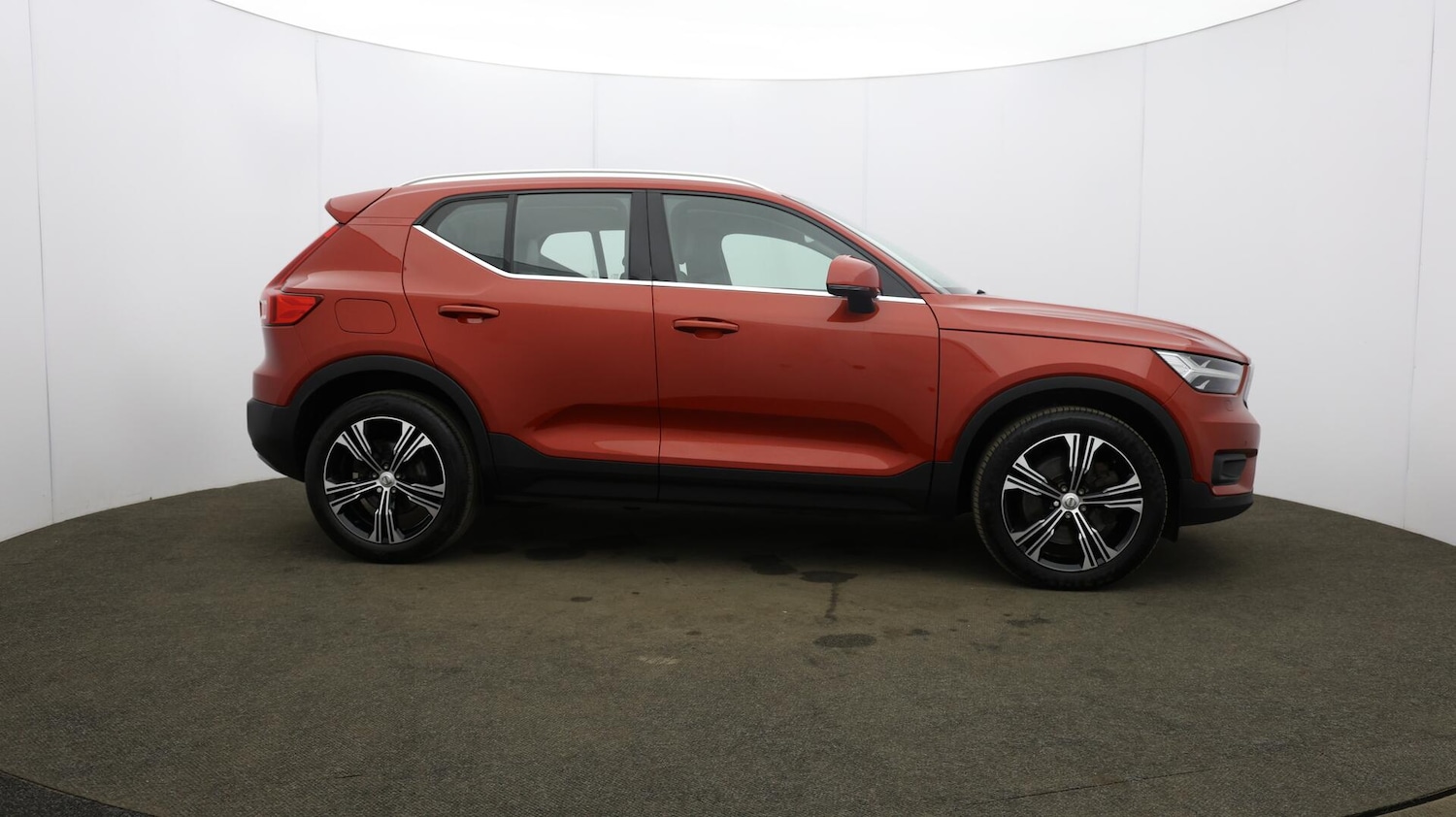 Used Volvo XC40 2021 for sale - 76336590: Photo 54