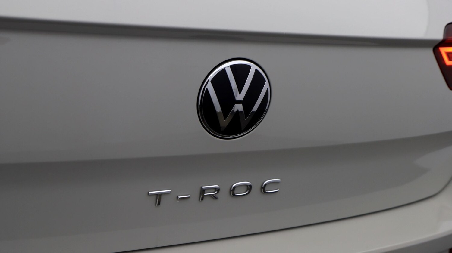 Used Volkswagen T-Roc 2023 for sale - 77208647: Photo 20