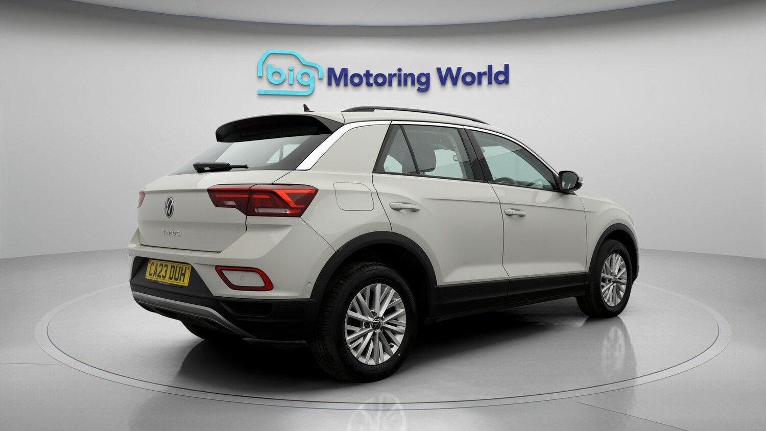 Used Volkswagen T-Roc 2023 for sale - 77208647: Photo 7