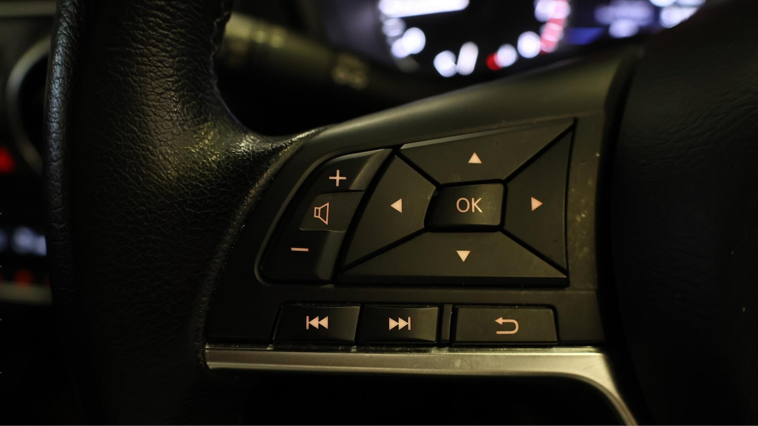 Used Nissan Juke 2023 for sale - 76408946: Photo 23