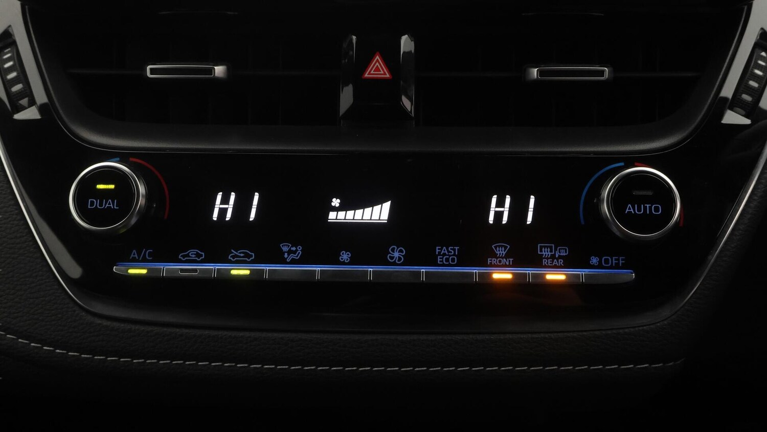 Used Toyota Corolla for sale - 76735425: Photo 13