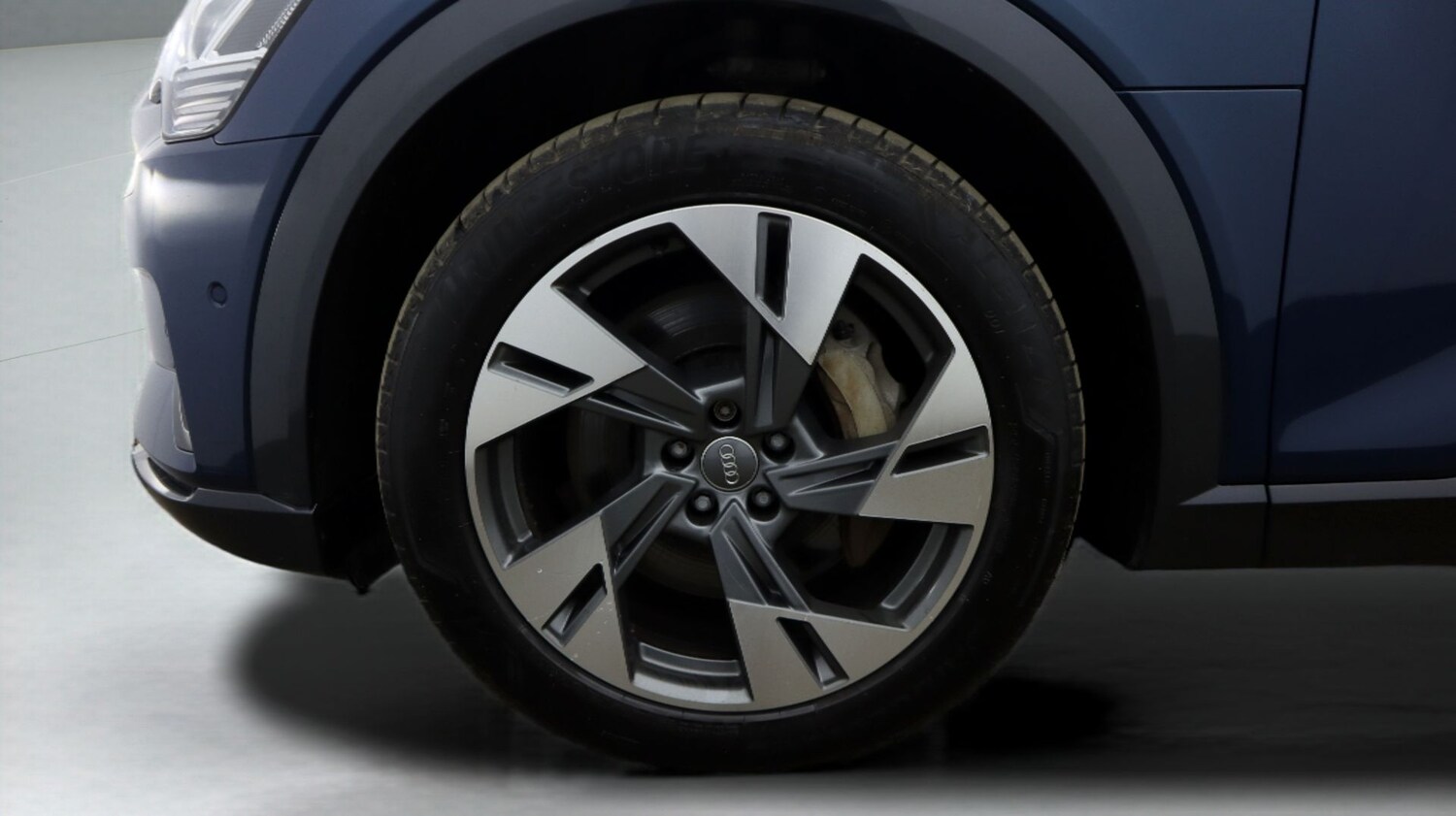 Used Audi e-tron 2020 for sale - 77872380: Photo 18