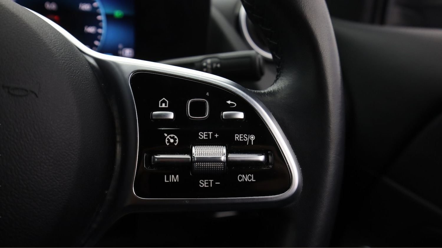 Used Mercedes-Benz GLA 2022 for sale - 78039109: Photo 24