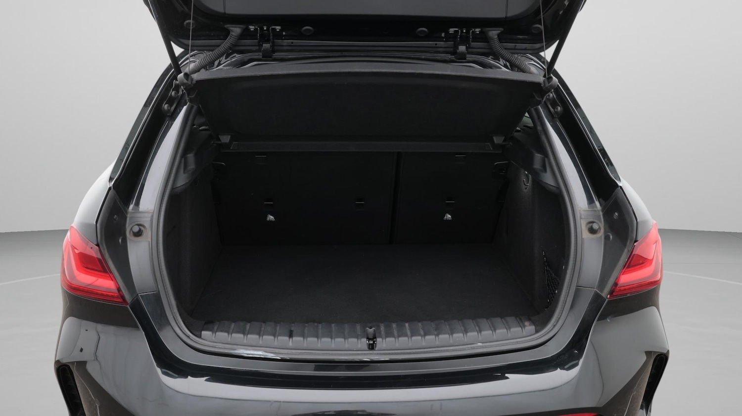 Used BMW 1 Series 2024 for sale - 76388042: Photo 18