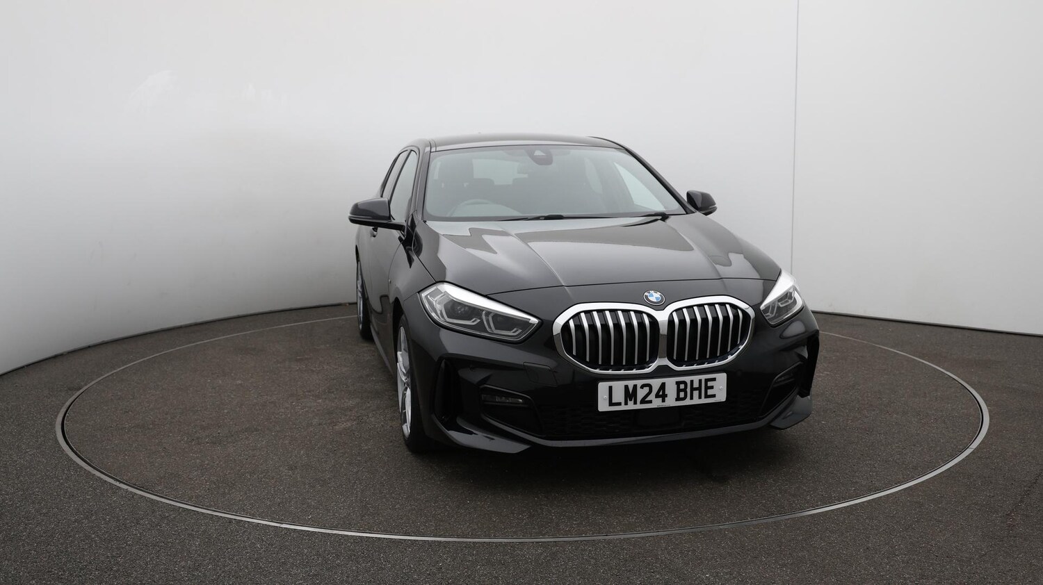 Used BMW 1 Series 2024 for sale - 76388042: Photo 43