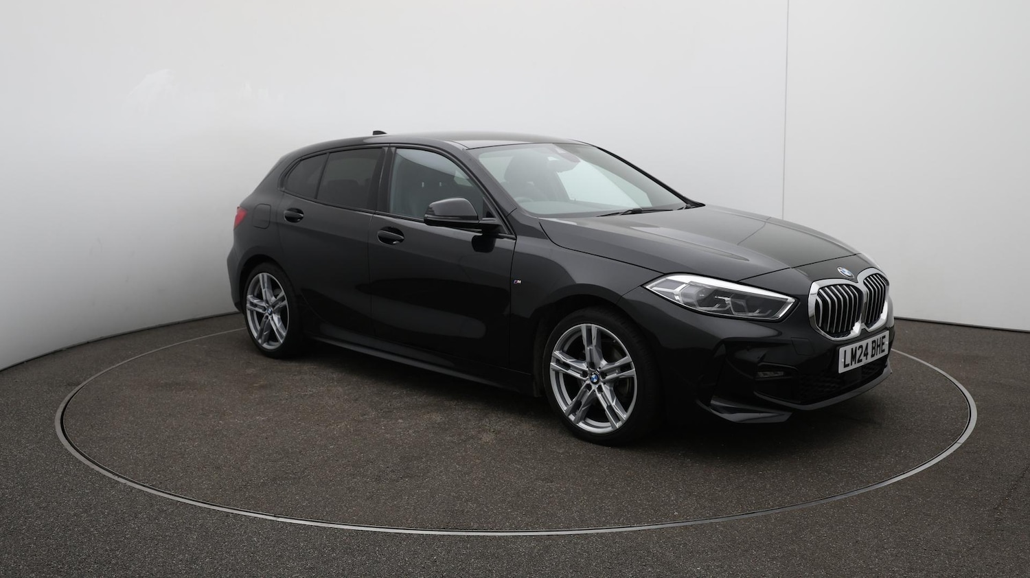 Used BMW 1 Series 2024 for sale - 76388042: Photo 46