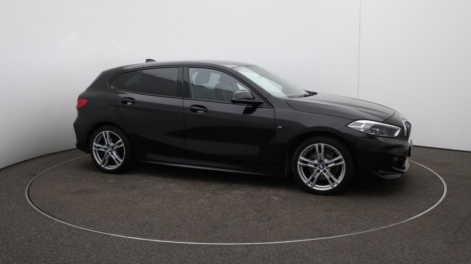 Used BMW 1 Series 2024 for sale - 76388042: Photo 48