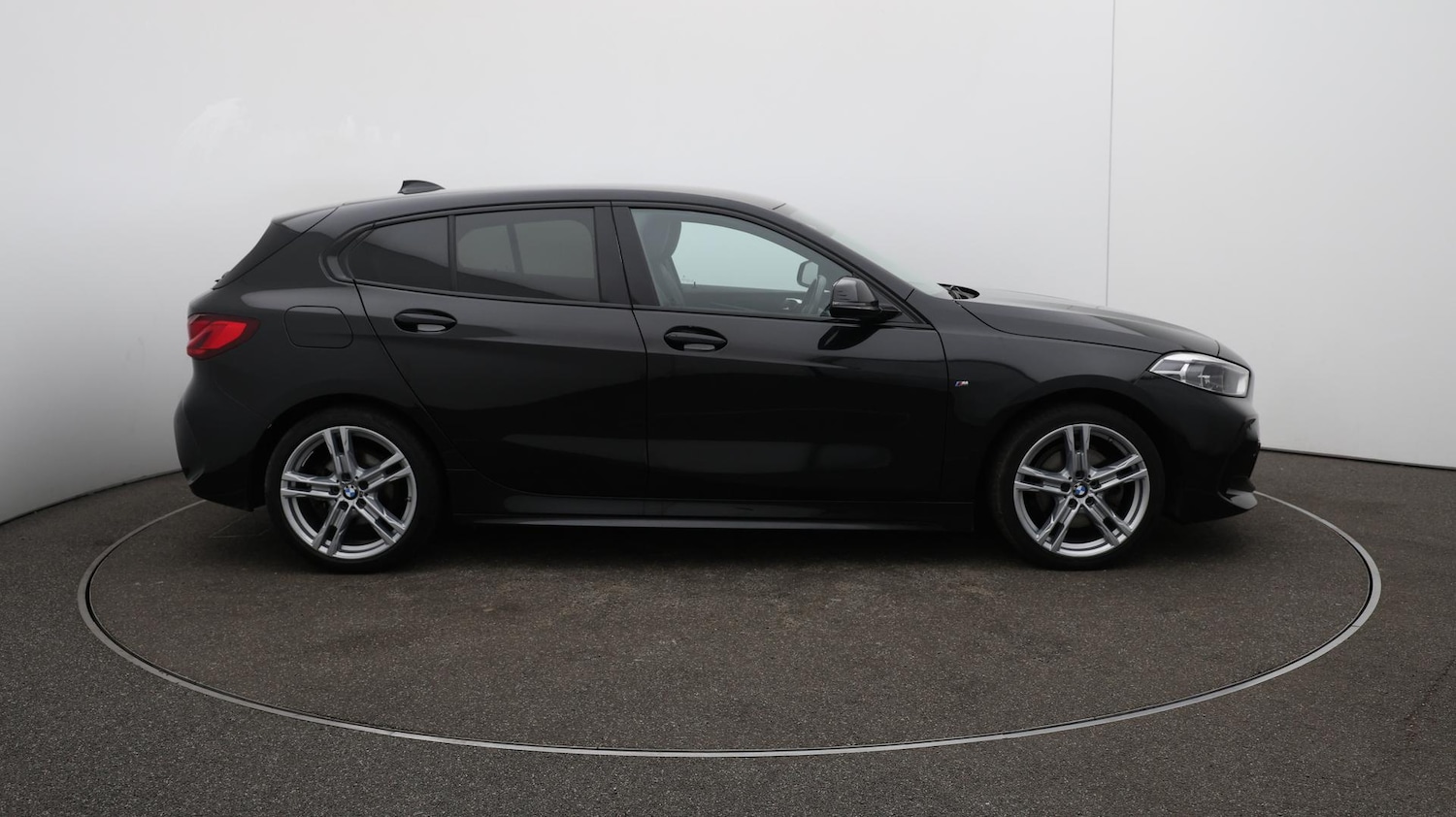 Used BMW 1 Series 2024 for sale - 76388042: Photo 51