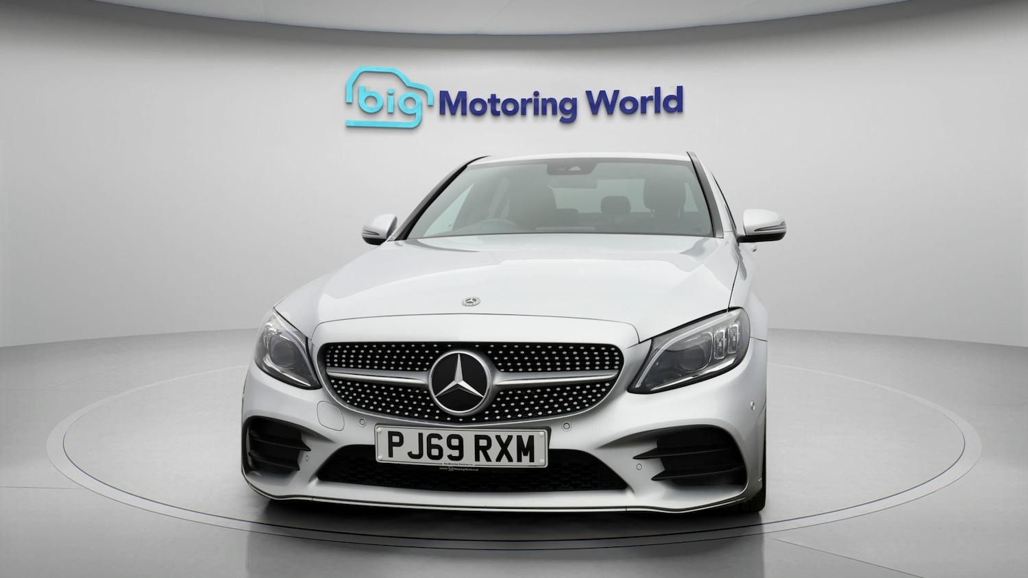 Used Mercedes-Benz C Class 2019 for sale - 77274714: Photo 2