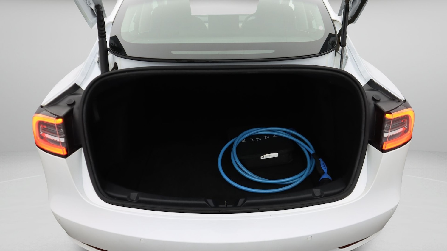 Used Tesla Model 3 2021 for sale - 77541260: Photo 17