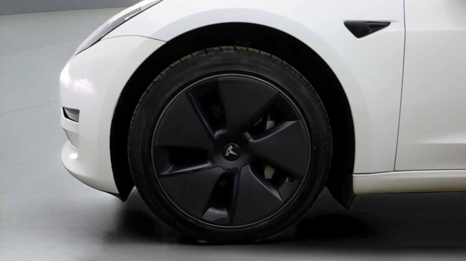 Used Tesla Model 3 2021 for sale - 77541260: Photo 18