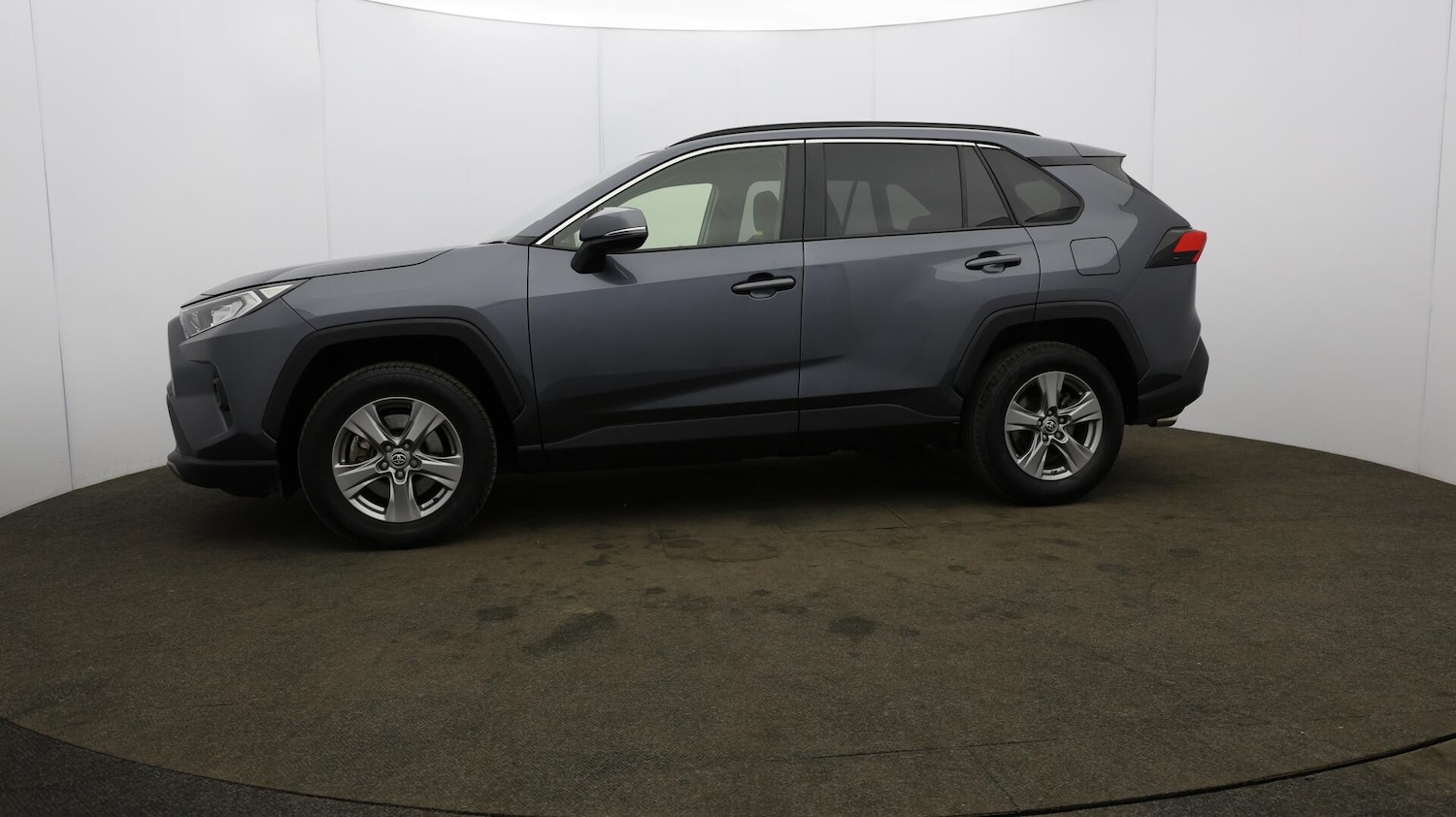 Used Toyota RAV4 2022 for sale - 76151753: Photo 36