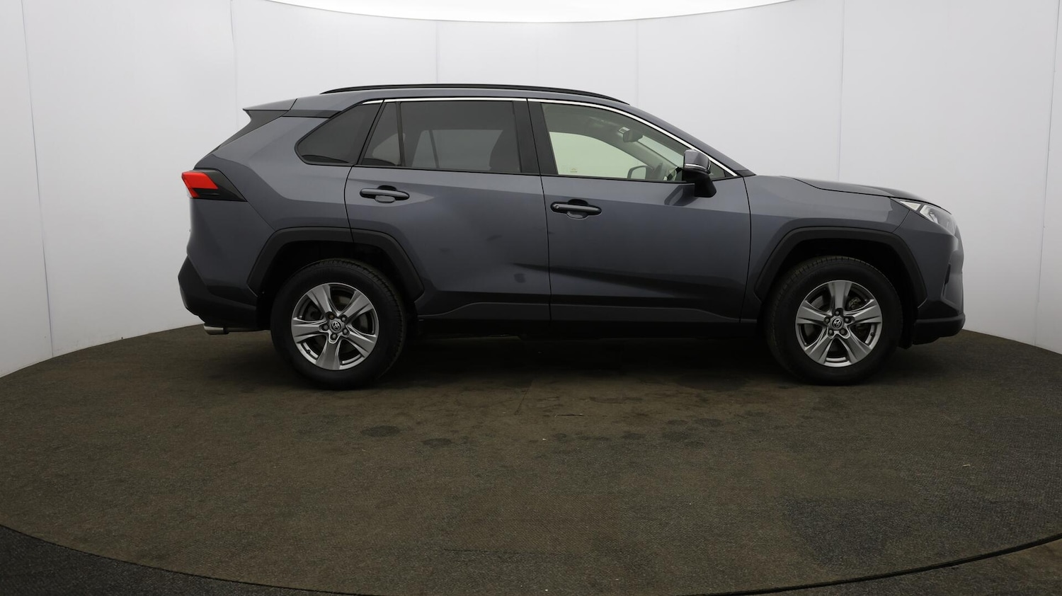 Used Toyota RAV4 2022 for sale - 76151753: Photo 55