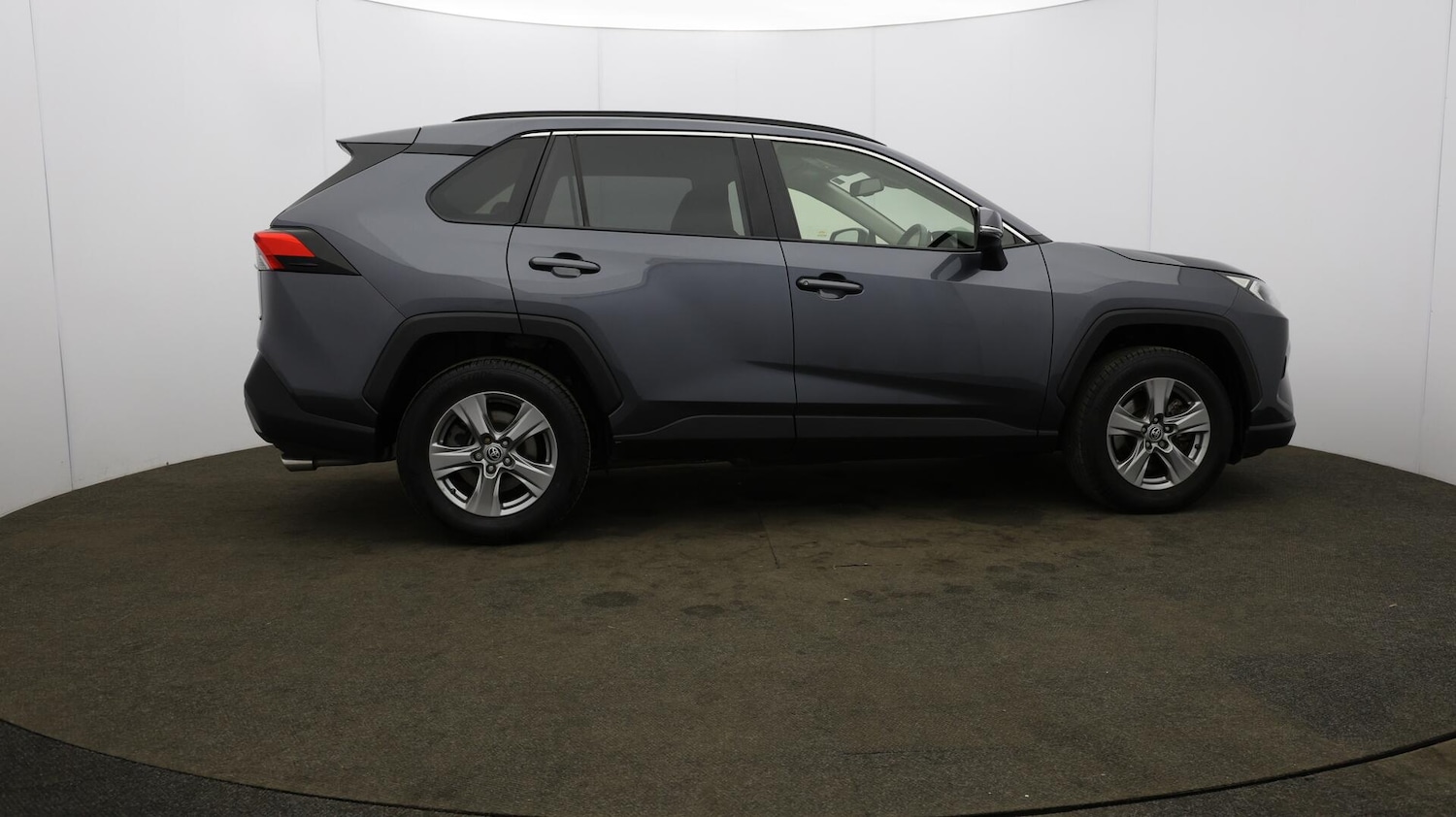 Used Toyota RAV4 2022 for sale - 76151753: Photo 56