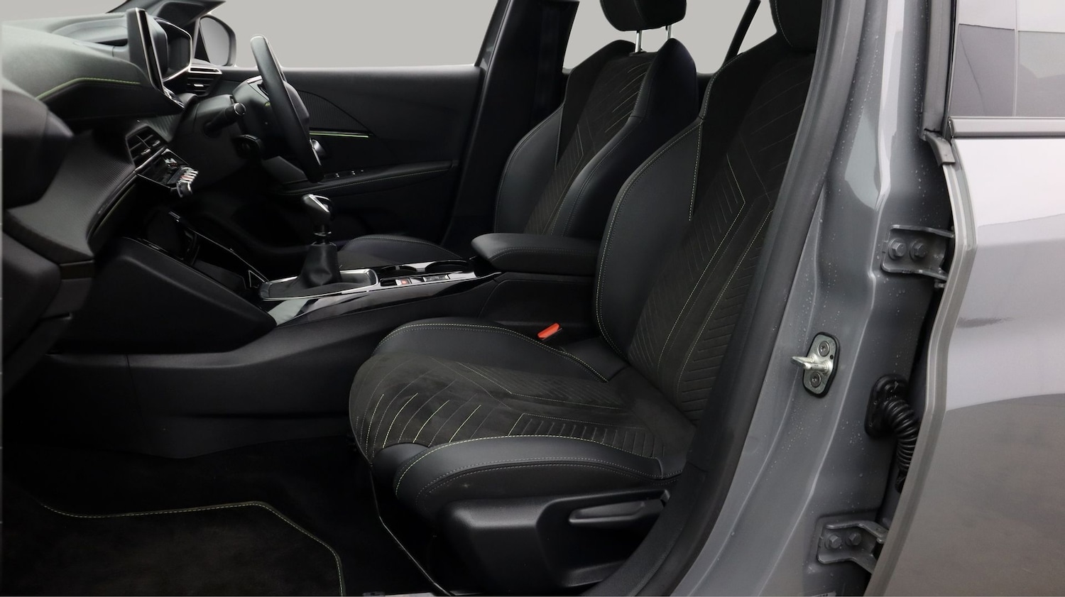 Used Peugeot 208 2024 for sale - 77781487: Photo 14